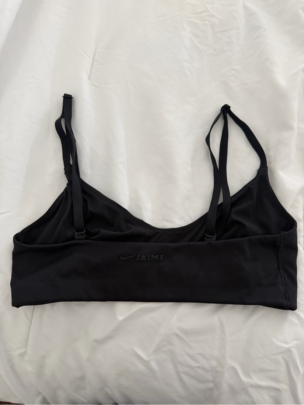 SKIMS Nike Scoop Neck Sports Bra - Picture 2 of 3